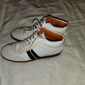 Magnanni Mid Top Sneakers